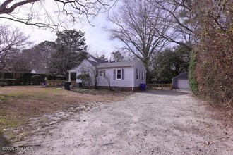 1205 E 2nd St in Greenville, NC - Building Photo - Building Photo