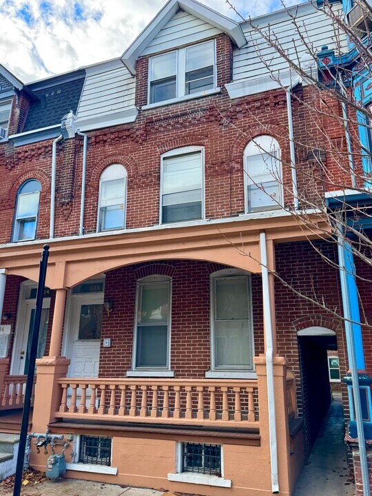 136 N 10th St in Allentown, PA - Building Photo