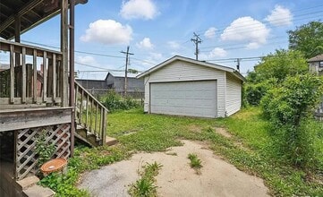 5756 Floy Ave in St. Louis, MO - Foto de edificio - Building Photo