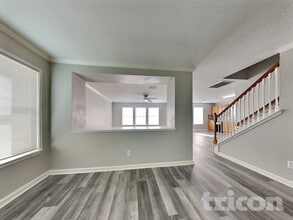 2642 Skyview Shadows Ct in Houston, TX - Building Photo - Building Photo