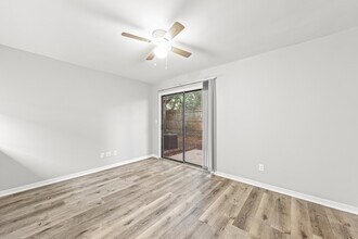 205 Marquette Ave in Niceville, FL - Building Photo - Building Photo