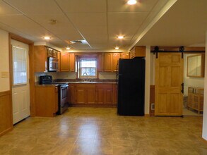 365 Lynne Dr in Mount Wolf, PA - Building Photo - Building Photo