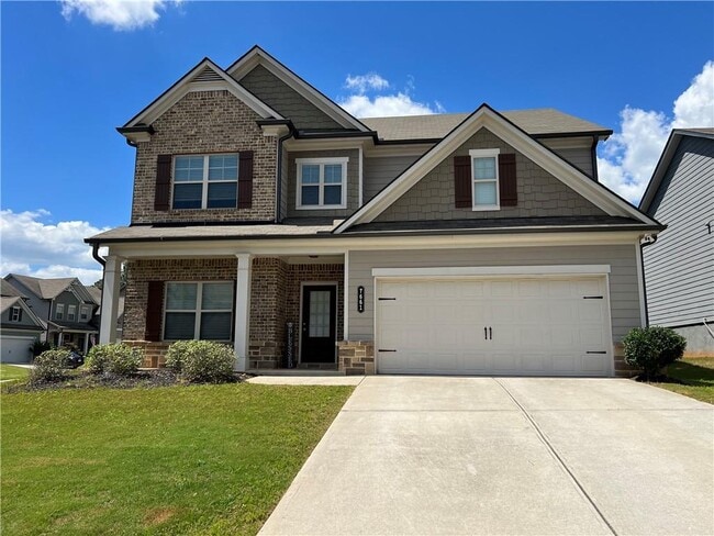 property at 7661 Silk Tree Pointe