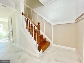 27 Chantilly Ct in Rockville, MD - Building Photo