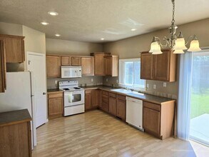 339 Forester Rd in Middleton, ID - Building Photo - Building Photo