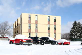 Branch Road Apartments in Medina, OH - Building Photo - Building Photo