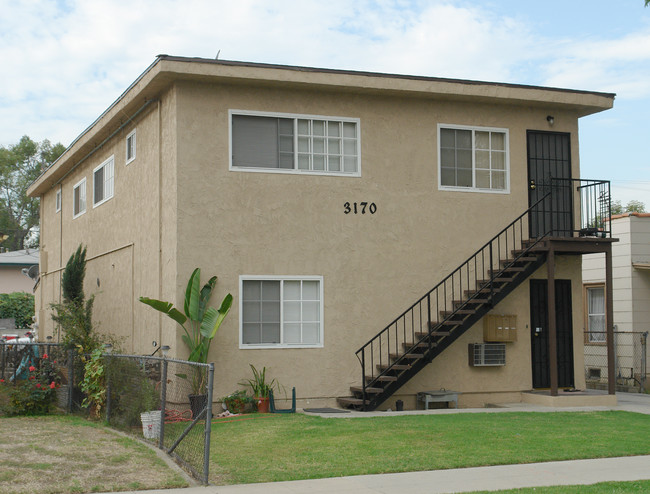 3170 La Clede Ave in Los Angeles, CA - Building Photo - Building Photo