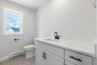 6 Legacy Ln in Kennebunk, ME - Building Photo - Building Photo