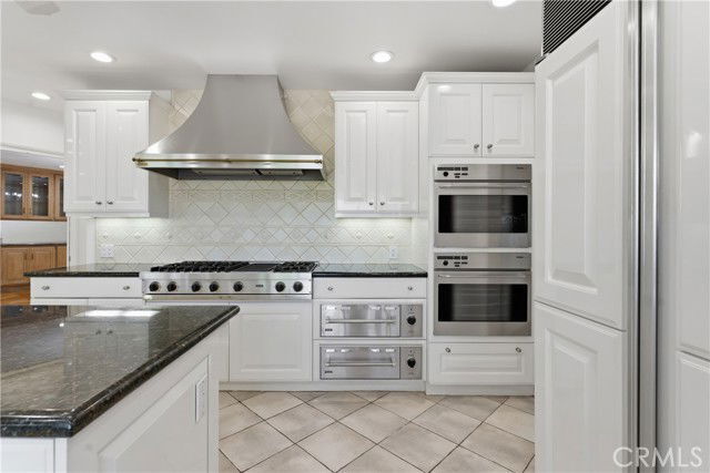 19803 Linnet St in Los Angeles, CA - Building Photo - Building Photo