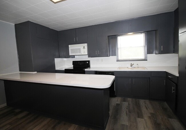 2727 Nelga Rd in Wharton, TX - Building Photo - Building Photo