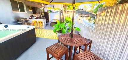 3324 NW 14th St in Miami, FL - Building Photo - Building Photo