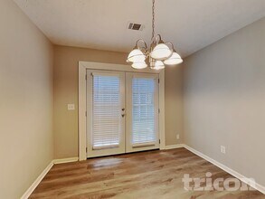 1124 Whisper Wind Dr in Mcdonough, GA - Building Photo - Building Photo