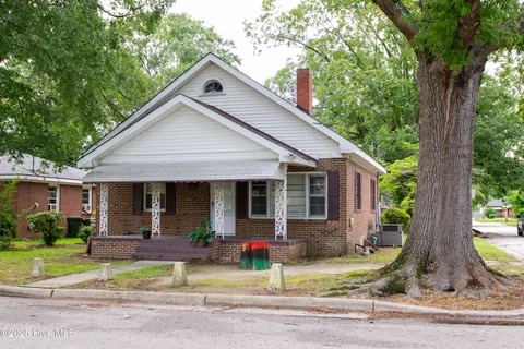 property at 913 Faison St E