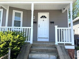 9 Russell Ave in East Providence, RI - Building Photo
