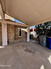 339 Medina St in El Paso, TX - Foto de edificio - Building Photo