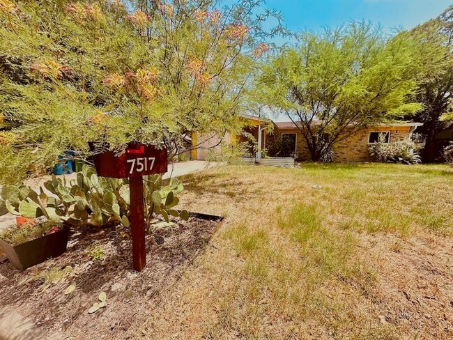 property at 7517 Eastcrest Dr