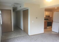 960 N Regal Ct, Unit 3 in Post Falls, ID - Foto de edificio - Building Photo