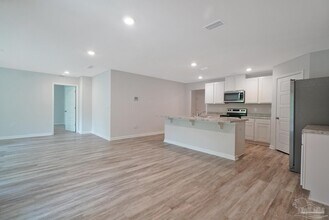7748 Alydar Lp in Pensacola, FL - Building Photo - Building Photo