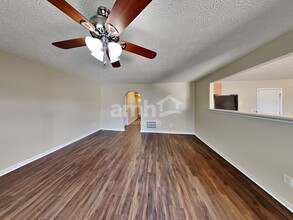 8588 Greylag Ct in Blacklick, OH - Foto de edificio - Building Photo