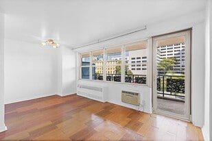 2650 Ocean Pkwy in Brooklyn, NY - Building Photo