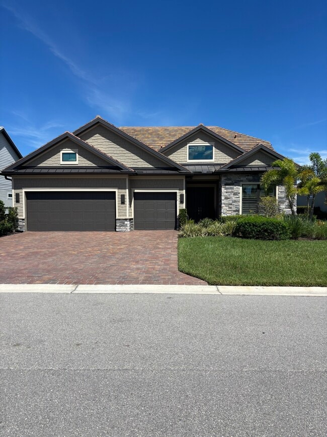 property at 9574 Everglades Dr