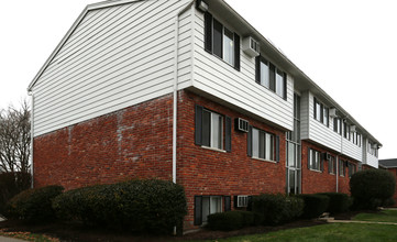 Oxford Square Apartments in Oxford, OH - Building Photo - Building Photo