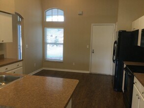 828 Rocky Mountain Ct in Valrico, FL - Building Photo - Building Photo