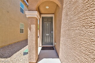 6972 Placid Lake Ave in Las Vegas, NV - Building Photo - Building Photo