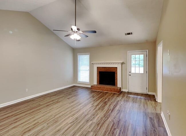 810 Trellis Pond Ct in Lawrenceville, GA - Building Photo - Building Photo