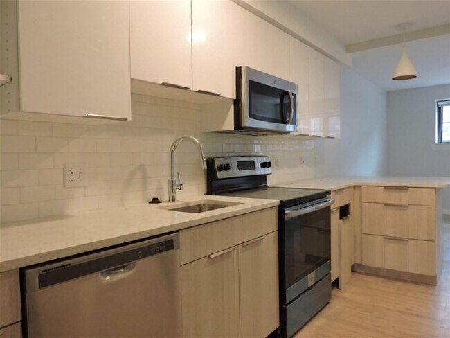 22 Soden St, Unit 008 in Cambridge, MA - Foto de edificio - Building Photo