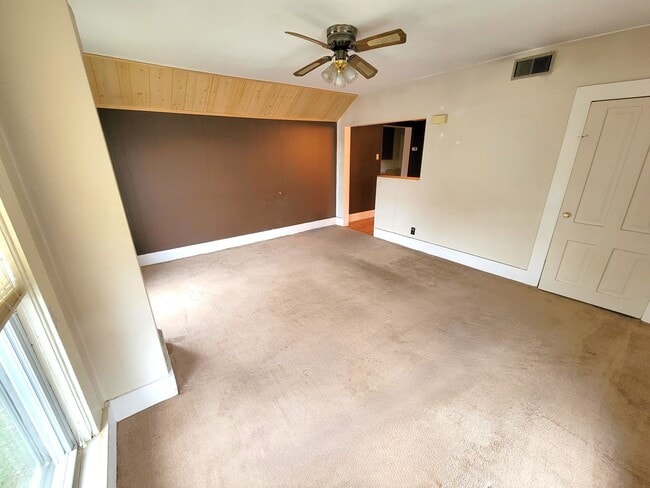 1-518-512 N High St in Chippewa Falls, WI - Building Photo - Building Photo