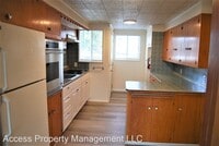 713 E Hancock St photo'