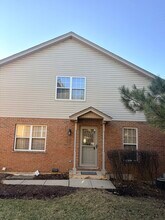 610 Daisy Ln in Roselle, IL - Building Photo - Building Photo