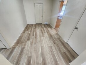 728 Concord Ave in Elkhart, IN - Building Photo - Building Photo