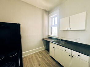 810 Beverley St in Winnipeg, MB - Building Photo - Building Photo