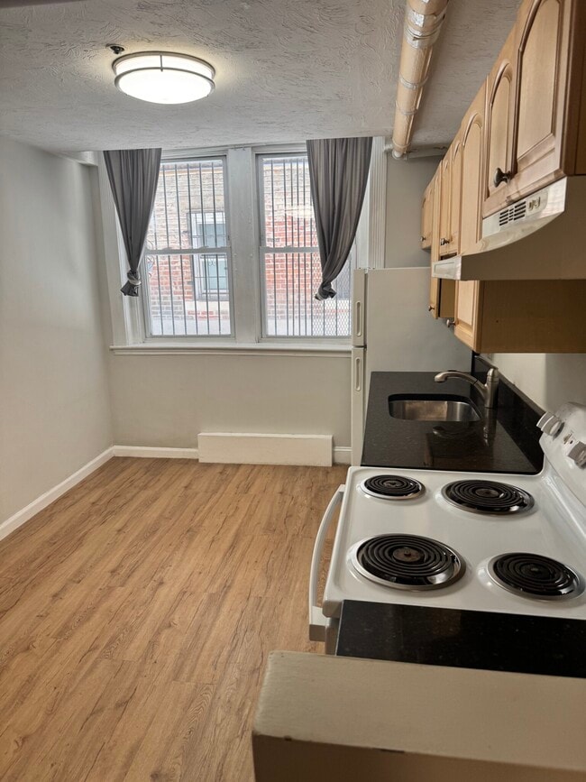 38 Hemenway St in Boston, MA - Foto de edificio - Building Photo