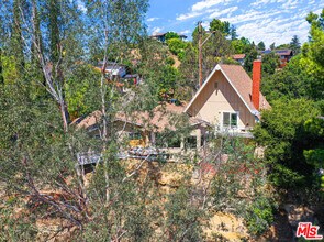 4236 Ensenada Dr in Los Angeles, CA - Building Photo - Building Photo