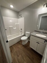 1610 Green Valley Cir in Manhattan, KS - Building Photo - Building Photo