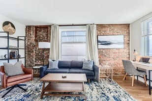 1244 York St in Denver, CO - Building Photo