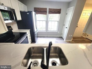 8702 Castlerock Ct in Laurel, MD - Building Photo - Building Photo