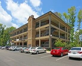 1650 Jack Warner Pky in Tuscaloosa, AL - Foto de edificio - Building Photo