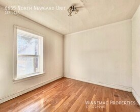 6655 N Newgard Ave in Chicago, IL - Building Photo - Building Photo