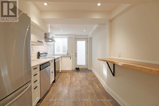 202 Claremont St in Toronto, ON - Building Photo - Building Photo