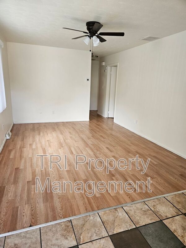 1229 32nd St in Evans, CO - Building Photo - Building Photo