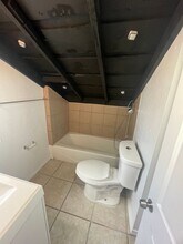 911 Fruit Ave NW in Albuquerque, NM - Building Photo - Building Photo