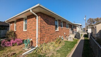 2812 4th Ave in Council Bluffs, IA - Building Photo