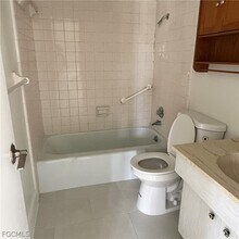 26 Hamlin Ct in Lehigh Acres, FL - Building Photo - Building Photo