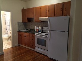 8 Wigglesworth St, Unit 4 in Boston, MA - Building Photo
