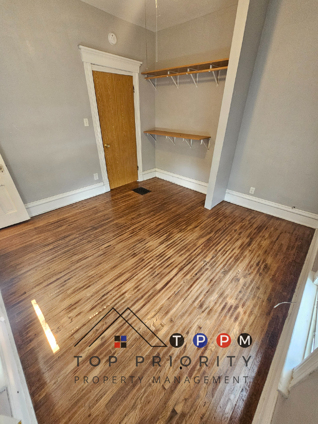 2503 Olive St in Cedar Falls, IA - Building Photo - Building Photo