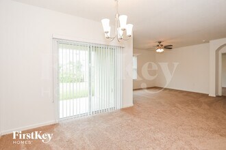 1053 SW Canary Terrace in Port St. Lucie, FL - Building Photo - Building Photo